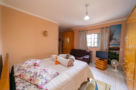 Casa para alugar com 240m², 2 quartos e 2 vagas Casa para alugar com 240m², 2 quartos e 2 vagasSuíte 2