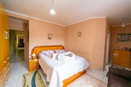 Casa para alugar com 240m², 2 quartos e 2 vagas Casa para alugar com 240m², 2 quartos e 2 vagasSuíte 2