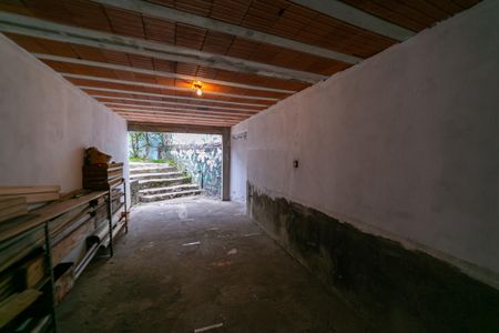 Casa para alugar com 240m², 2 quartos e 2 vagas Casa para alugar com 240m², 2 quartos e 2 vagasQuintal