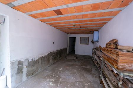 Casa para alugar com 240m², 2 quartos e 2 vagas Casa para alugar com 240m², 2 quartos e 2 vagasQuintal