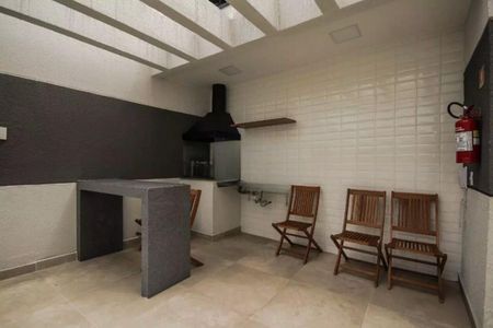Varanda de kitnet/studio à venda com 1 quarto, 17m² em Vila Mangalot, São Paulo