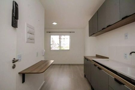 Cozinha de kitnet/studio à venda com 1 quarto, 17m² em Vila Mangalot, São Paulo