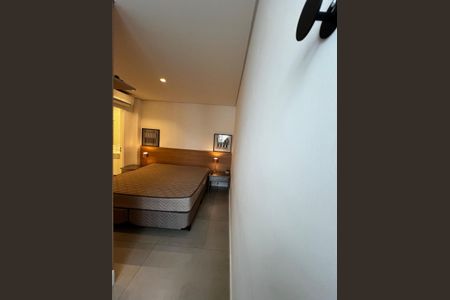 Foto 02 de casa à venda com 2 quartos, 87m² em Jardim Paulista, São Paulo