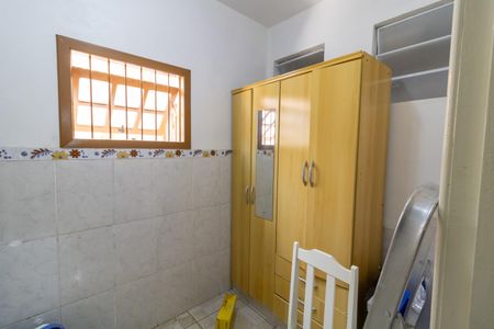 Casa à venda com 110m², 4 quartos e 2 vagas Casa à venda com 110m², 4 quartos e 2 vagasEscritório