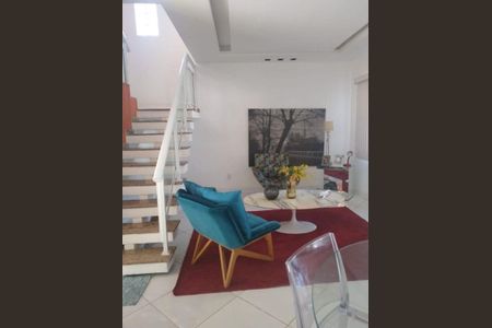 Sala de casa à venda com 4 quartos, 212m² em Itaipu, Niterói