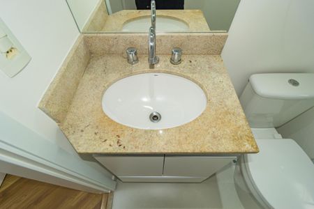 Apartamento à venda com 55m², 2 quartos e 1 vagaDetalhe Banheiro - Suíte