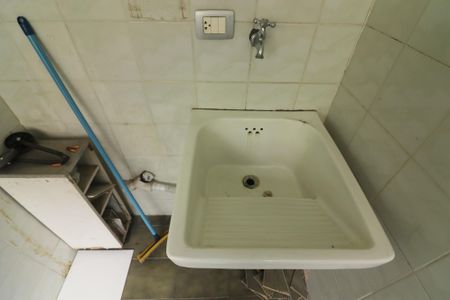 Apartamento para alugar com 52m², 2 quartos e 2 vagasÁrea de Serviço