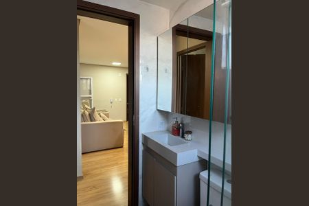 Apartamento à venda com 55m², 2 quartos e 1 vagaBanheiro Social