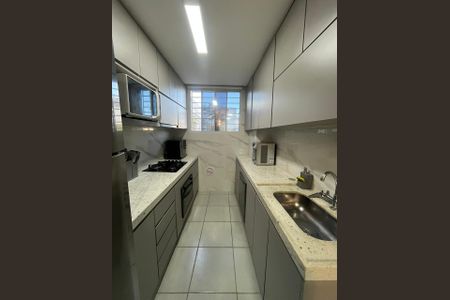Apartamento à venda com 55m², 2 quartos e 1 vagaCozinha