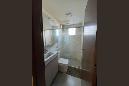 Apartamento à venda com 55m², 2 quartos e 1 vagaBanheiro Social