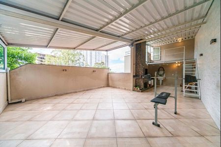 Apartamento à venda com 120m², 2 quartos e 2 vagas Apartamento à venda com 120m², 2 quartos e 2 vagasCobertura