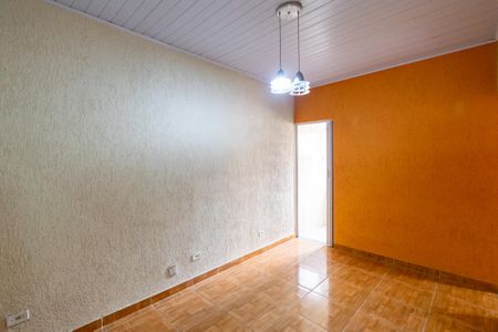 Casa para alugar com 55m², 2 quartos e sem vaga Casa para alugar com 55m², 2 quartos e sem vagaSala