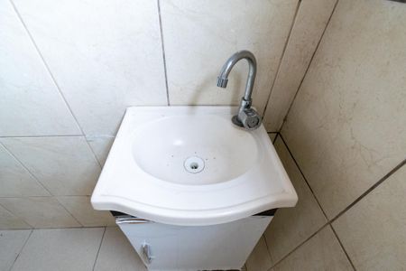 Casa para alugar com 55m², 2 quartos e sem vaga Casa para alugar com 55m², 2 quartos e sem vagaBanheiro