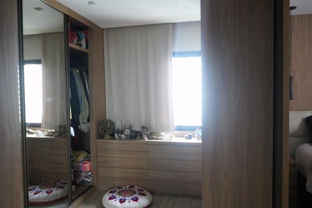 Apartamento à venda com 200m², 3 quartos e 3 vagasSuite 1