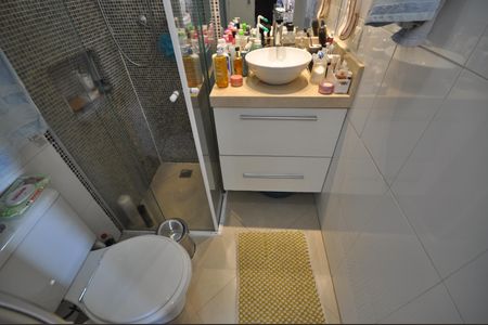 Apartamento à venda com 66m², 2 quartos e 2 vagasBanheiro do Quarto Suíte