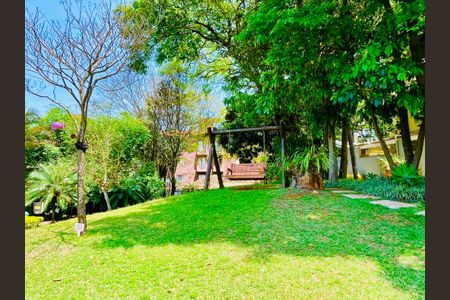 Casa de condomínio à venda com 247m², 3 quartos e 4 vagasPlayground