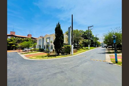 Casa de condomínio à venda com 247m², 3 quartos e 4 vagasÁrea comum