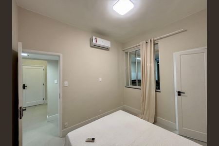 Suíte de apartamento à venda com 2 quartos, 85m² em Copacabana, Rio de Janeiro