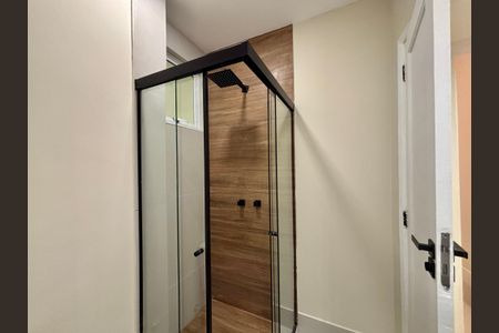 Apartamento à venda com 85m², 2 quartos e sem vagaBanheiro social