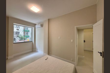 Apartamento à venda com 85m², 2 quartos e sem vagaQuarto