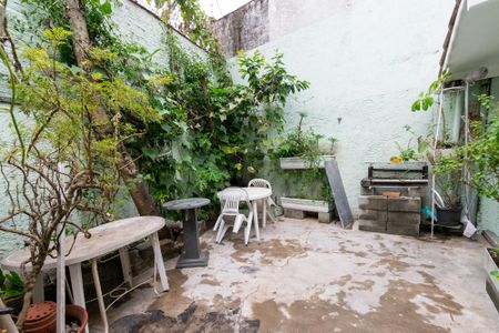 Casa para alugar com 60m², 1 quarto e sem vagaQuintal