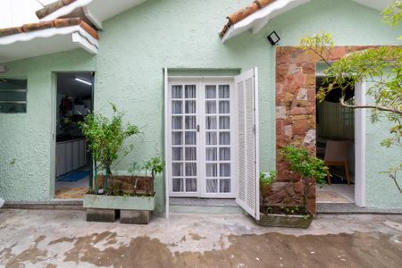 Casa para alugar com 60m², 1 quarto e sem vagaQuintal