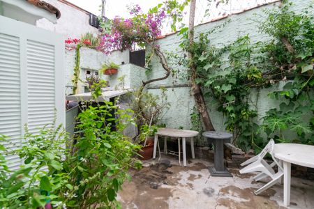 Casa para alugar com 60m², 1 quarto e sem vagaQuintal