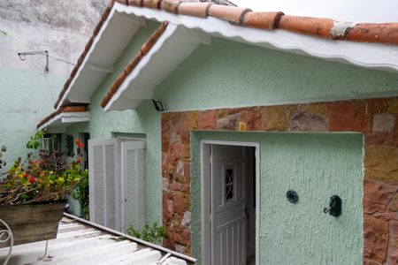 Casa para alugar com 60m², 1 quarto e sem vagaFachada