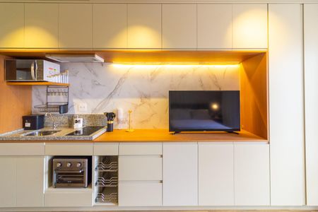 Studio de kitnet/studio para alugar com 1 quarto, 27m² em Jardim das Acacias, São Paulo