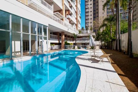Apartamento à venda com 146m², 3 quartos e 3 vagasPiscina