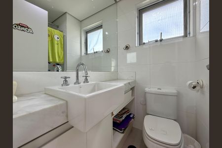 Apartamento à venda com 146m², 3 quartos e 3 vagasBanheiro Suíte 2