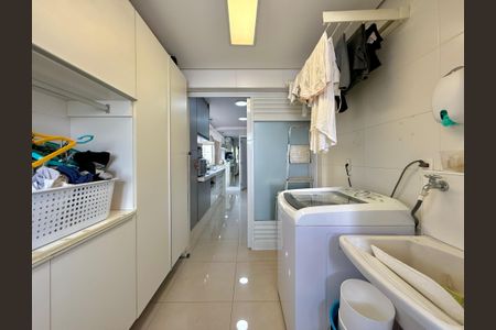 Apartamento à venda com 146m², 3 quartos e 3 vagasÁrea de Serviço