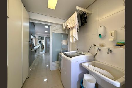 Apartamento à venda com 146m², 3 quartos e 3 vagasÁrea de Serviço