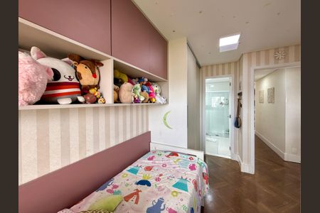 Apartamento à venda com 146m², 3 quartos e 3 vagasSuíte 1