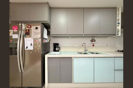 Apartamento à venda com 146m², 3 quartos e 3 vagasCozinha