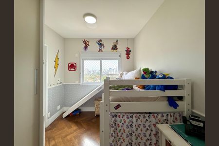 Apartamento à venda com 146m², 3 quartos e 3 vagasSuíte 2