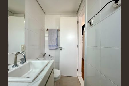 Apartamento à venda com 146m², 3 quartos e 3 vagasBanheiro Suíte 3