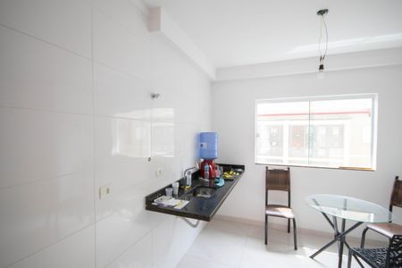 Sala/Cozinha de apartamento à venda com 2 quartos, 35m² em Vila Paiva, São Paulo