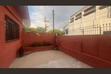 Casa para alugar com 80m², 2 quartos e 2 vagasÁrea Externa