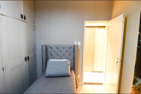 Apartamento à venda com 120m², 3 quartos e 1 vagaQuarto 2