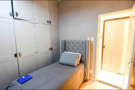 Apartamento à venda com 120m², 3 quartos e 1 vagaQuarto 2