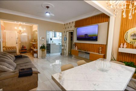 Apartamento à venda com 120m², 3 quartos e 1 vagaSala