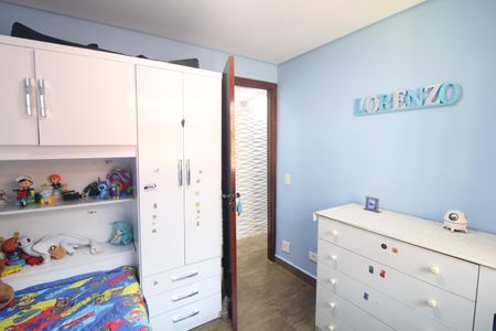 Casa de condomínio à venda com 130m², 4 quartos e 5 vagasQuarto 3