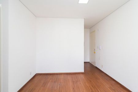 Sala de apartamento para alugar com 2 quartos, 52m² em Parada Xv de Novembro, São Paulo