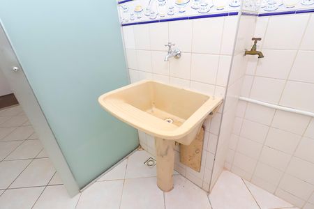 Apartamento para alugar com 52m², 2 quartos e 1 vagaÁrea de Serviço