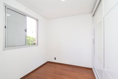 Apartamento para alugar com 52m², 2 quartos e 1 vagaQuarto 1