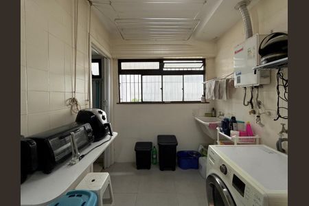 Apartamento para alugar com 130m², 3 quartos e 2 vagasÁrea de Serviço