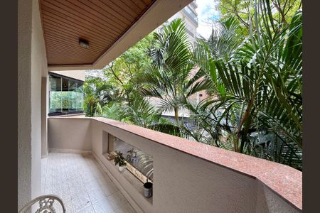 Apartamento para alugar com 130m², 3 quartos e 2 vagasSacada