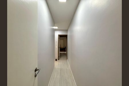 Apartamento para alugar com 130m², 3 quartos e 2 vagasCorredor Quartos 