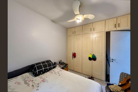 Apartamento para alugar com 130m², 3 quartos e 2 vagasQuarto 2